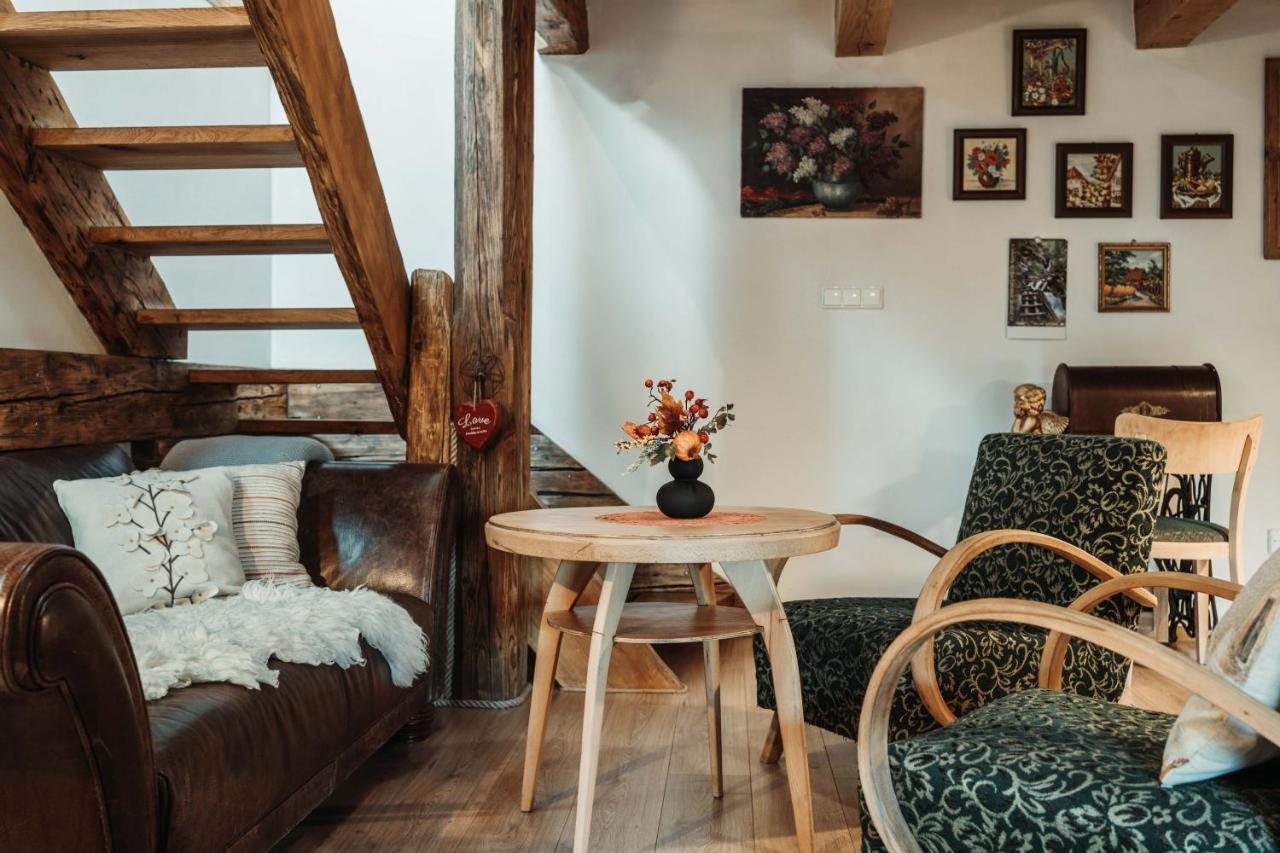 Cakyho Kuria - Mezonetovy Apartman S Krbom A Saunami Smižany Exterior foto