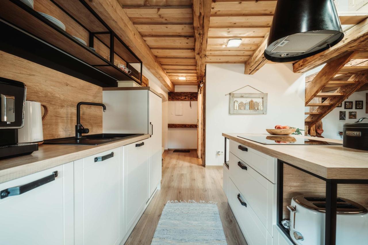 Cakyho Kuria - Mezonetovy Apartman S Krbom A Saunami Smižany Exterior foto