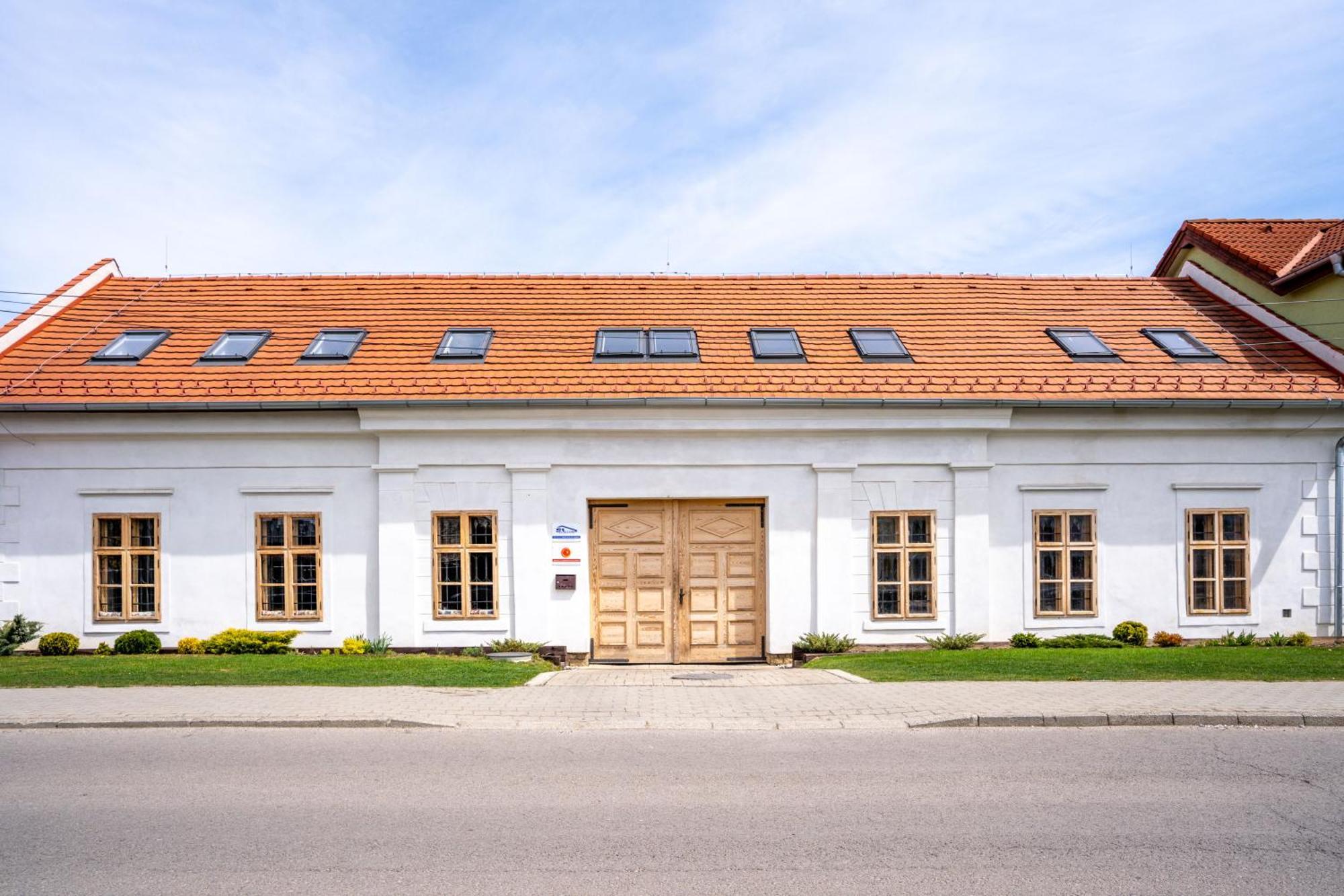 Cakyho Kuria - Mezonetovy Apartman S Krbom A Saunami Smižany Exterior foto